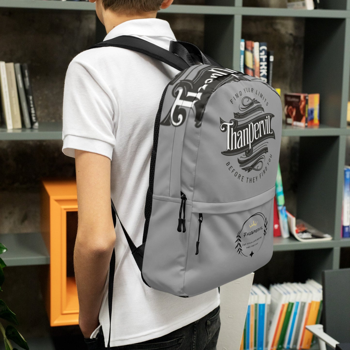 Mochila gris marca y slogan - Thanpervil shop online