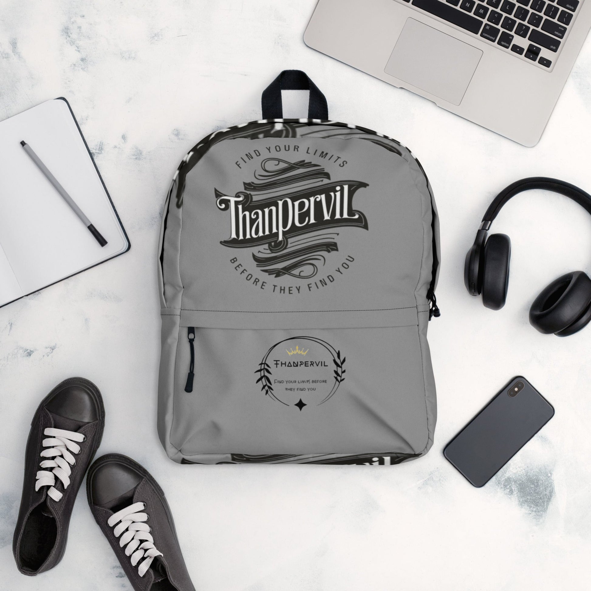 Mochila gris marca y slogan - Thanpervil shop online